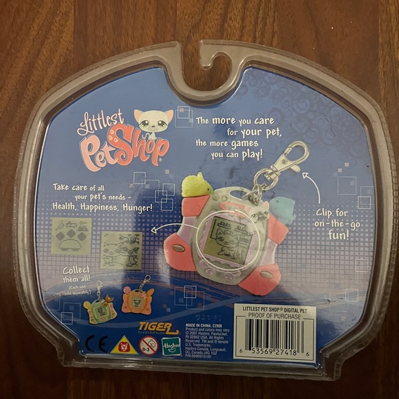 Littlest Pet Shop Pink and Green Digital Pet - Picture 6 of 16